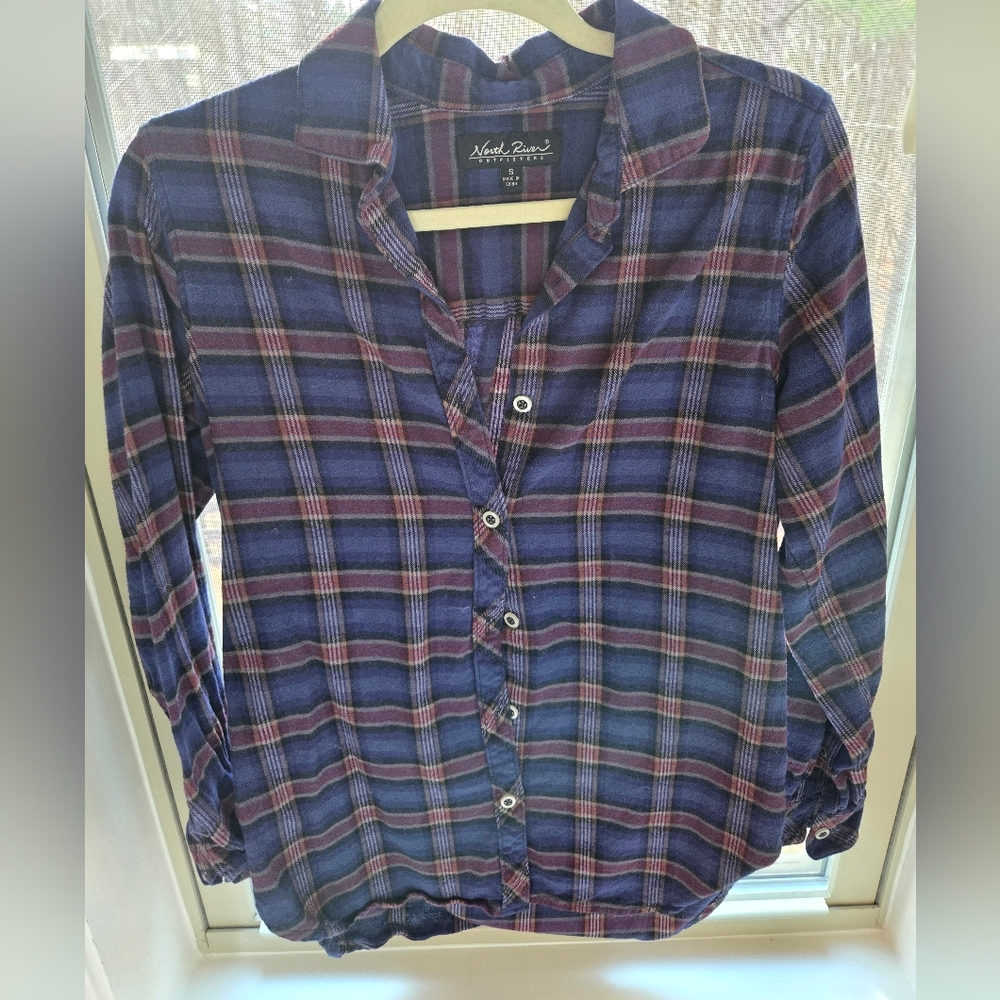 NWOT WOMENS NORTH RIVER OUTFITTERS PURPLE Plaid Button-Up Shirt SIZE SMALL
